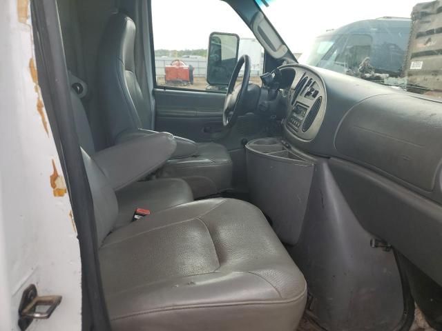 2006 Ford Econoline E450 Super Duty Cutaway Van