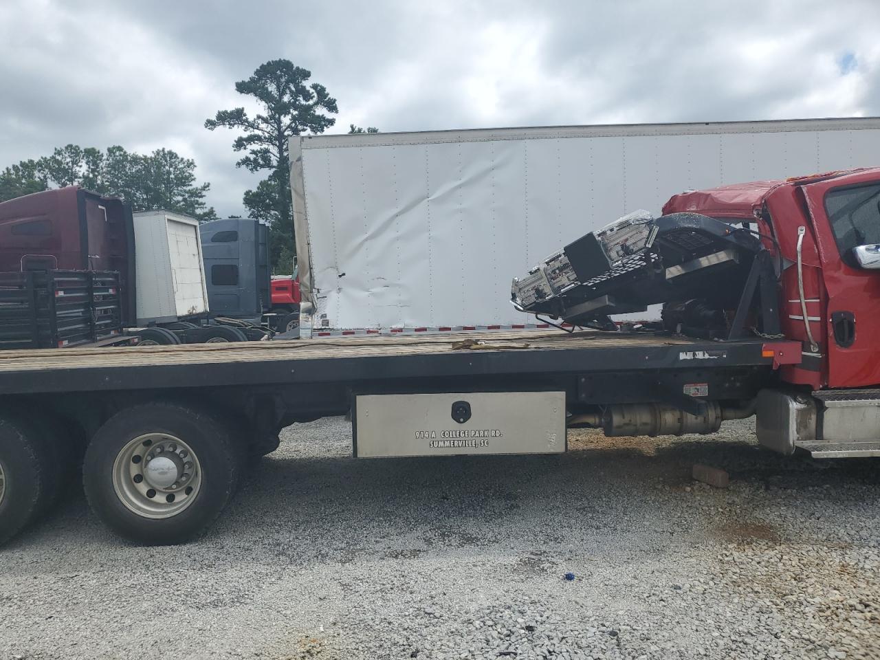 2024 Freightliner Business Class M2 Rollback Truck