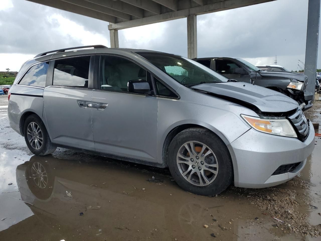 2013 Honda Odyssey exl