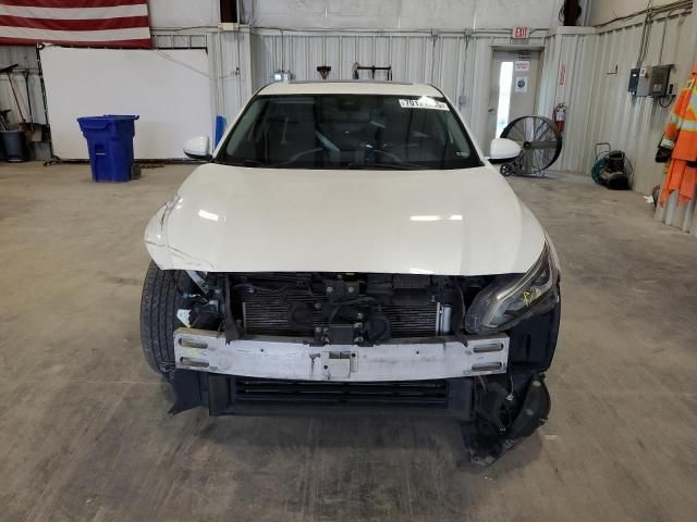 2019 Nissan Altima sv