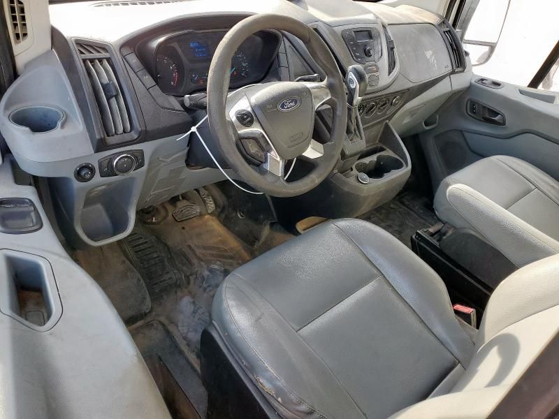 2017 Ford Transit T-250