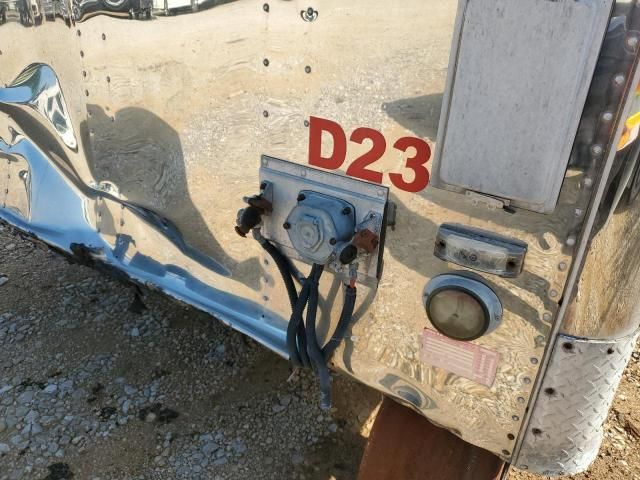 2001 Utility VS2DC DRY Van Trailer