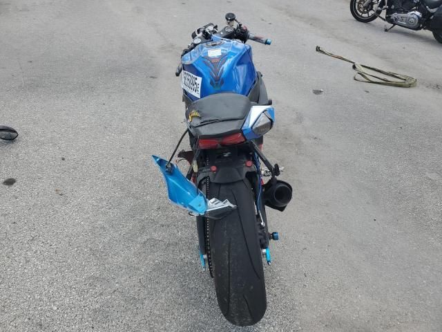 2015 Suzuki GSX-R750