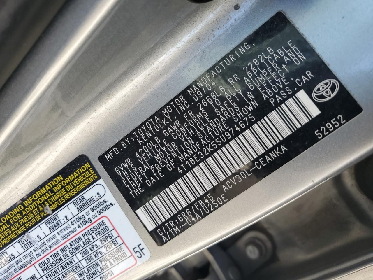 2005 Toyota Camry le