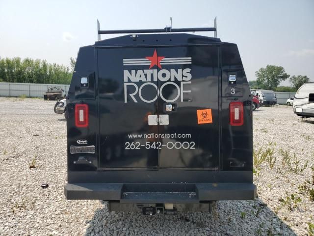 2024 Chev Express Commercial C