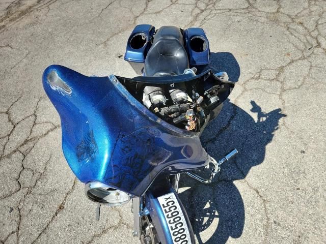 2011 Harley-Davidson Flhx