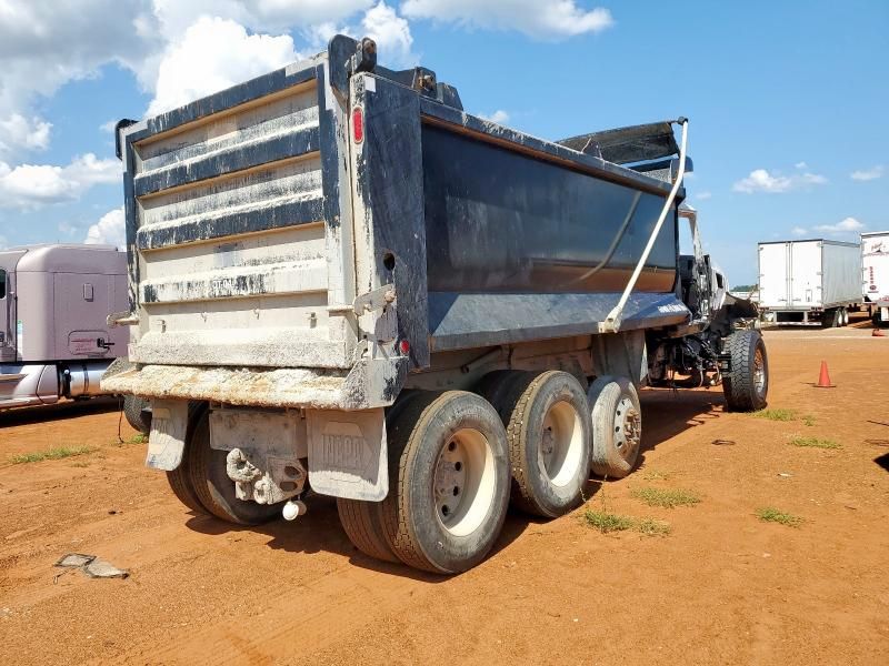 2020 Mack GR64F Dump Truck