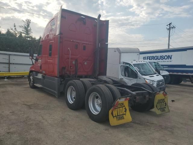 2016 Freightliner Cascadia 125 Semi Truck