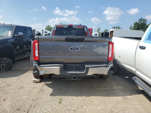 2024 Ford F350 Super Duty