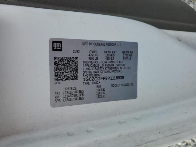 2023 Chev Express G3500