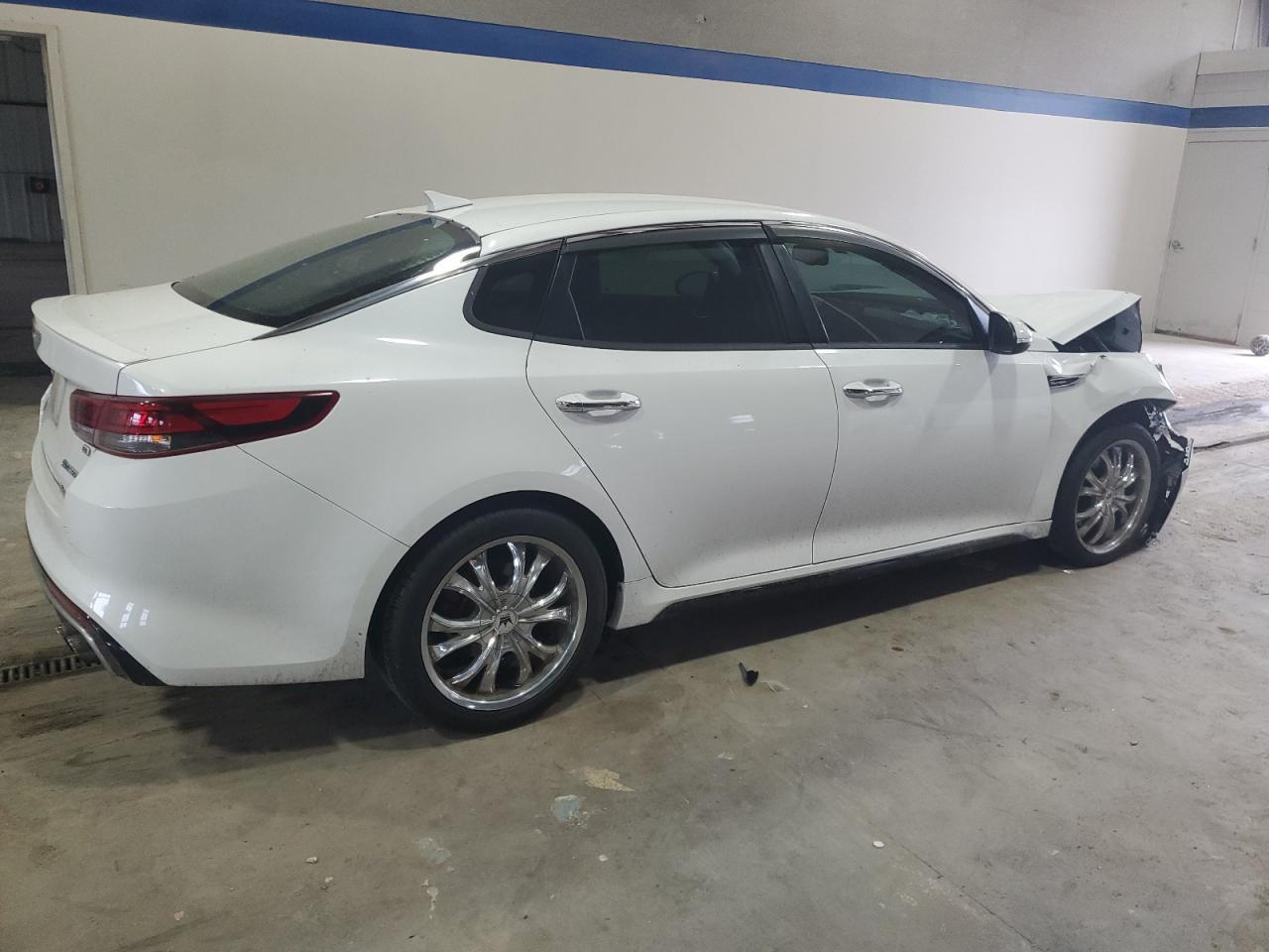 2016 KIA Optima sx