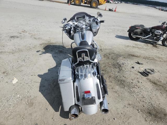 2009 Harley-Davidson FLTRSE3