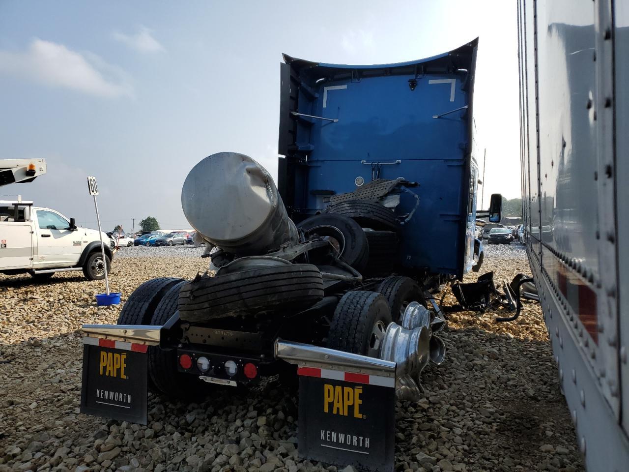 2024 Kenworth T680 Semi Truck