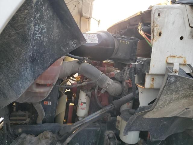 2012 Ford F750 Super Duty Bucket Truck