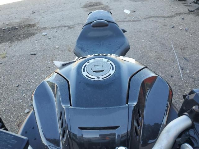 2017 Yamaha FZ10