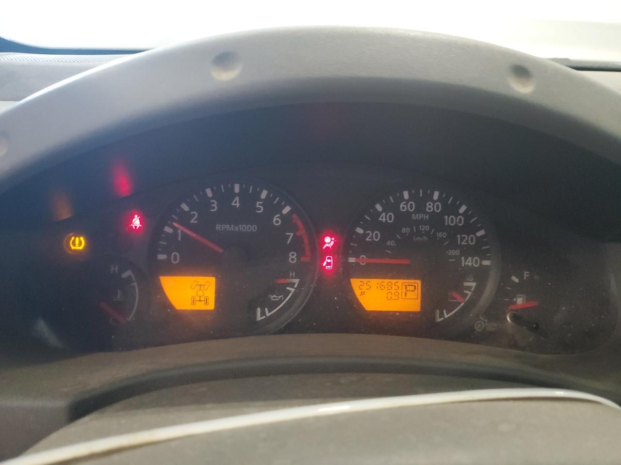 2006 Nissan Frontier Crew Cab LE