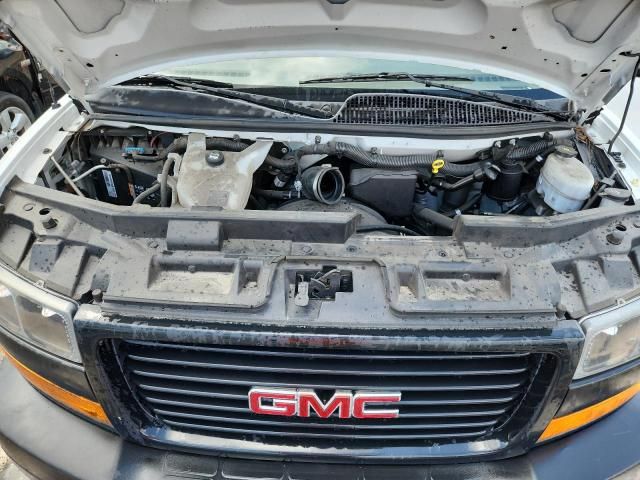 2021 GMC Savana G2500