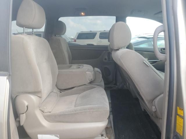 2008 Toyota Sienna ce