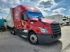 2019 Freightliner Cascadia 126 Semi Truck Van Trailer