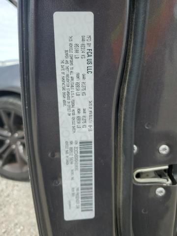 2016 Dodge Charger SE