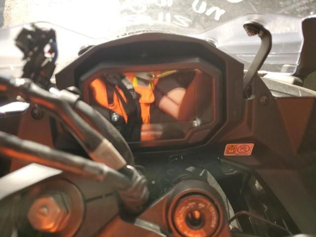 2025 Kawasaki ZX1100 H