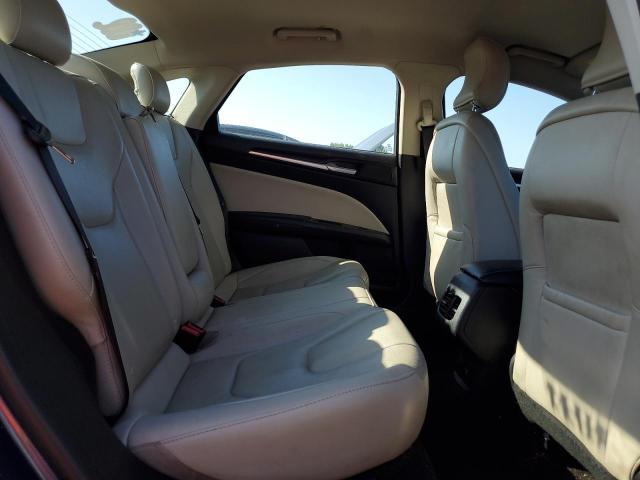 2018 Ford Fusion Titanium/platinum hev