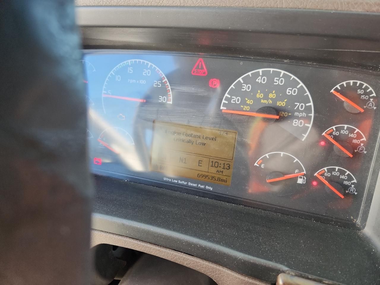 2018 Volvo VNL Semi Truck