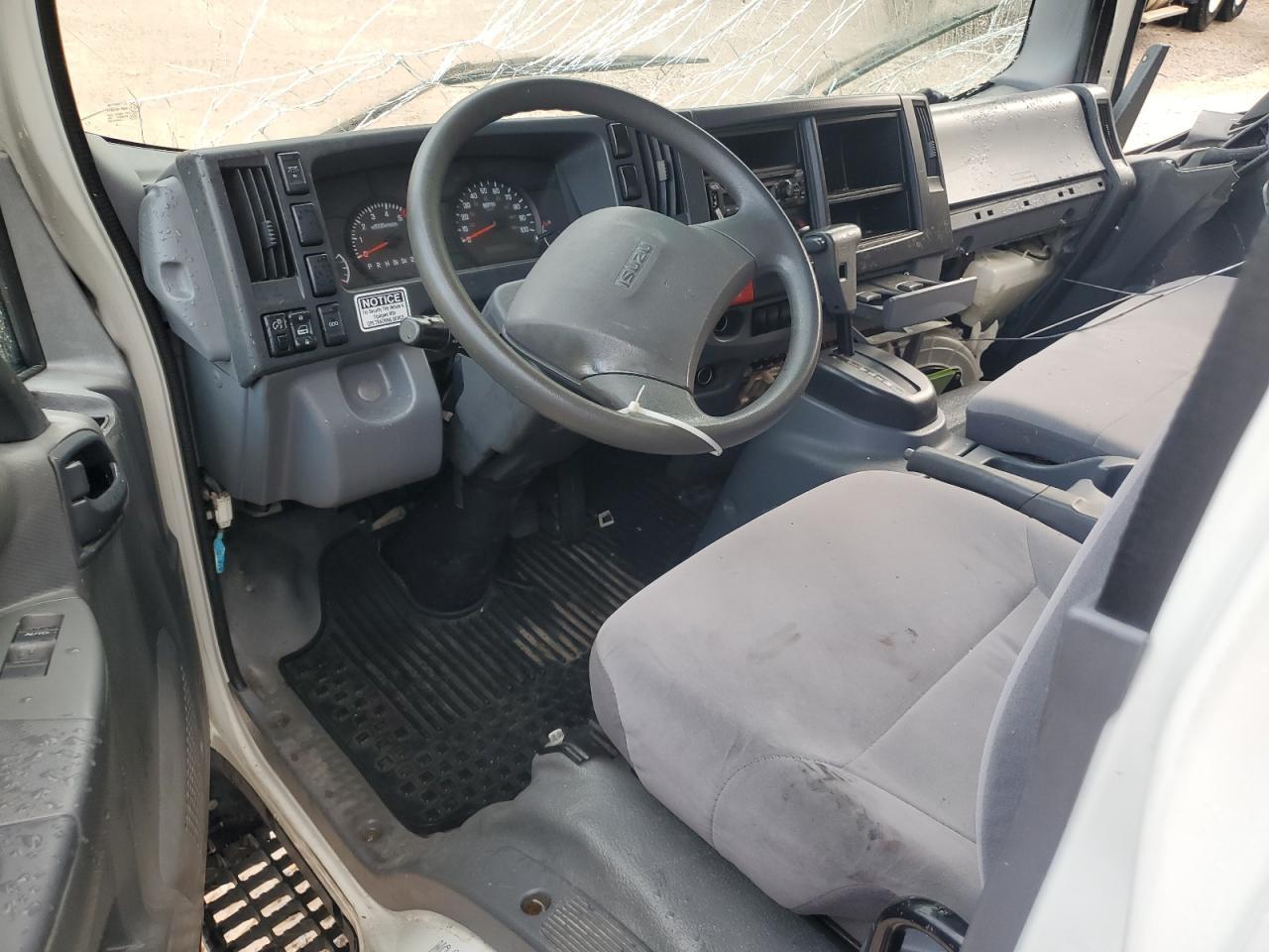 2018 Isuzu NPR HD