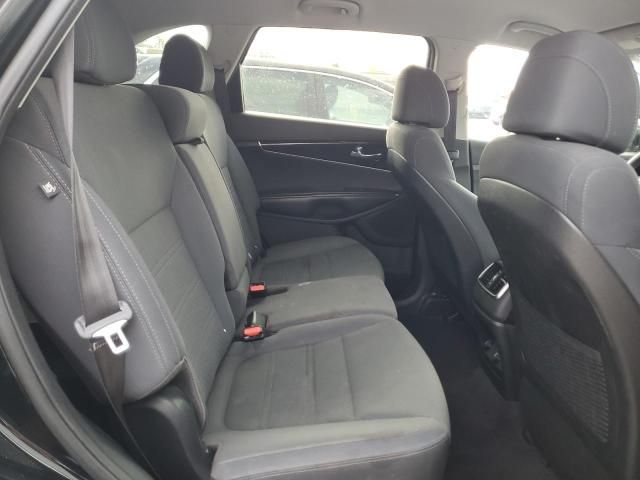 2018 KIA Sorento LX