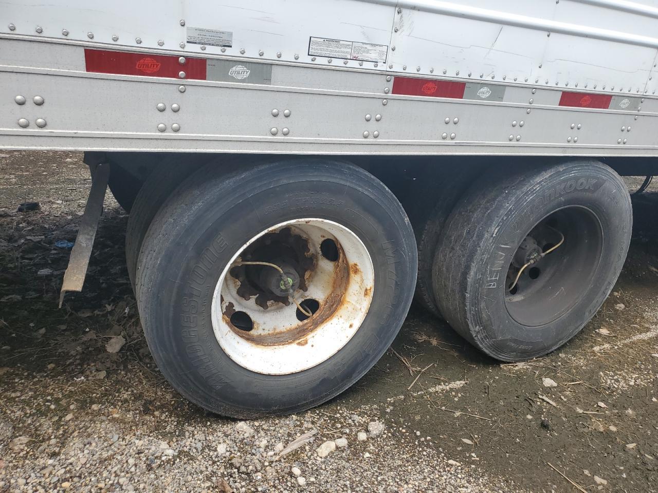 1985 MFG 2015 Utility VS2534 Refrigerated Van Trailer