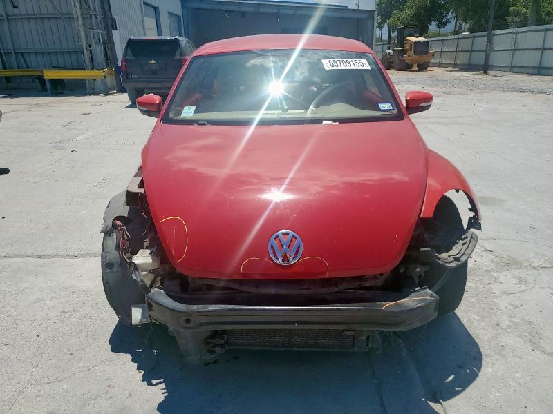 2013 Volkswagen Beetle