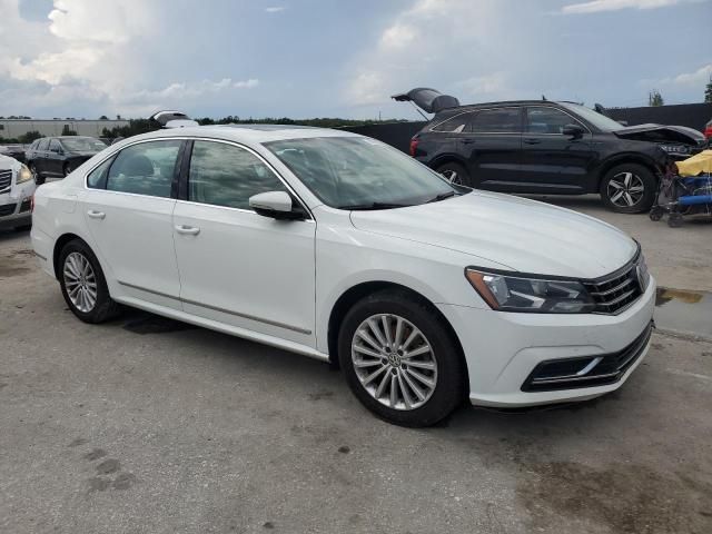 2016 Volkswagen Passat SE