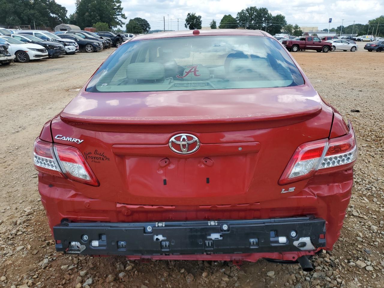2011 Toyota Camry le