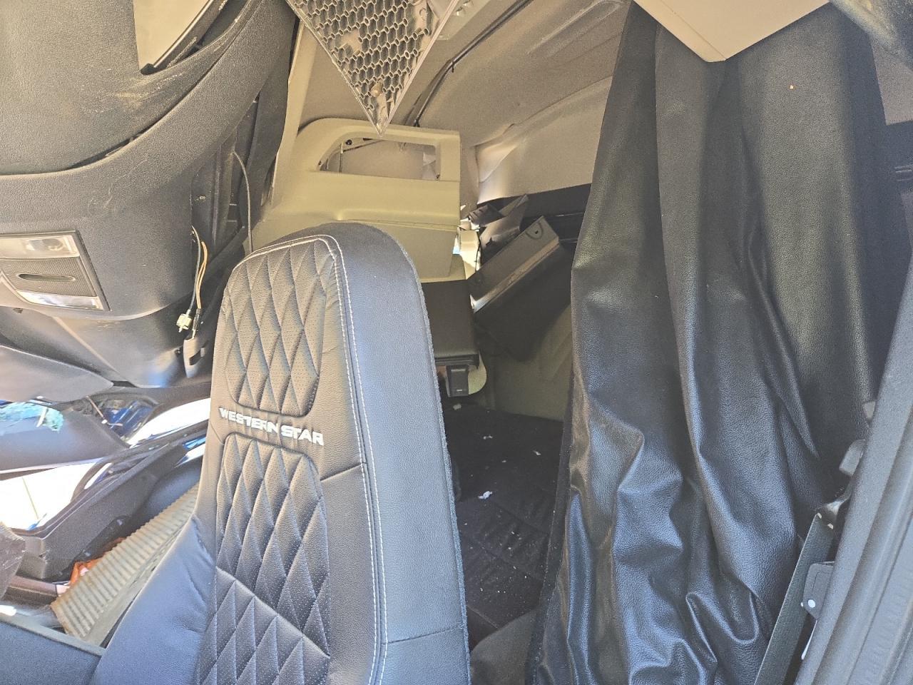 2024 Western Star 49X Chassis