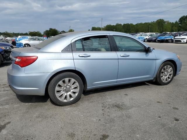 2013 Chrysler 200 LX