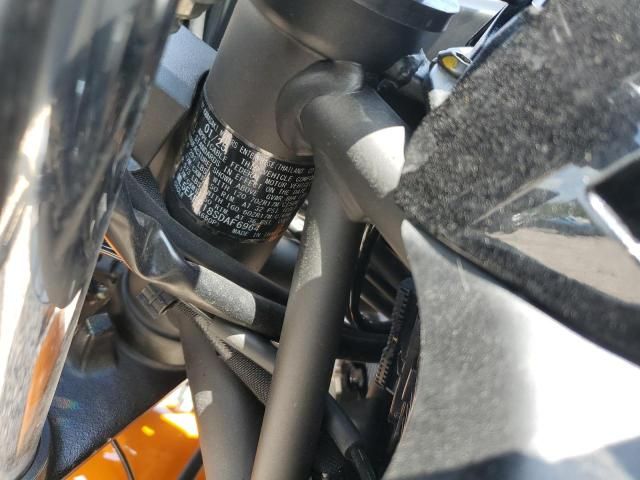2025 Kawasaki EX650 P