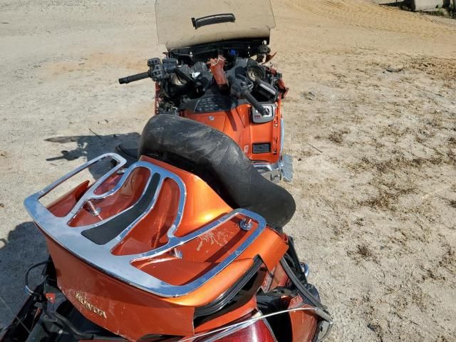 2003 Honda GL1800