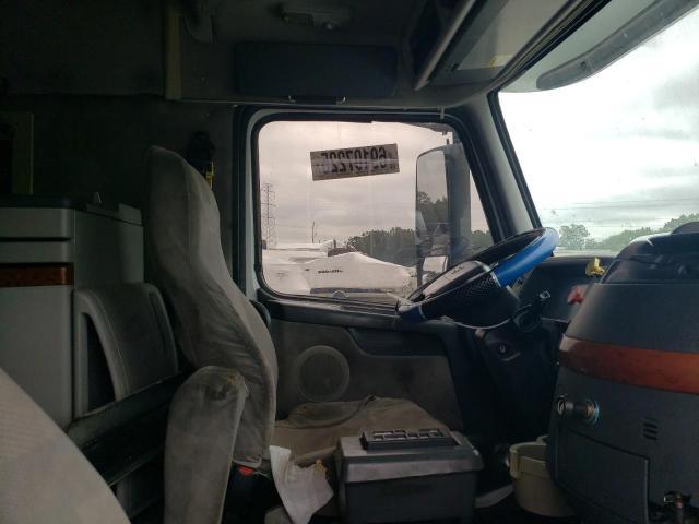 2008 Volvo VNL Semi Truck