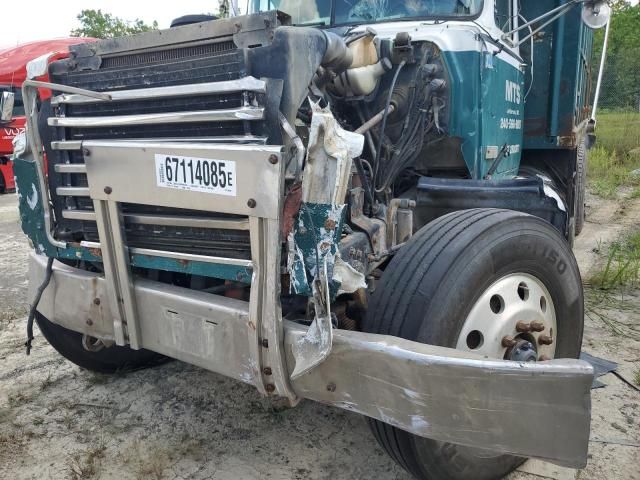 1999 Mack RD600 Dump Truck