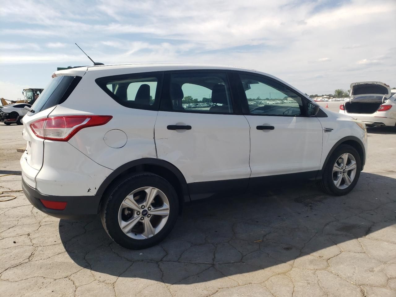 2016 Ford Escape s