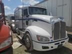 2015 Kenworth T660 Semi Truck