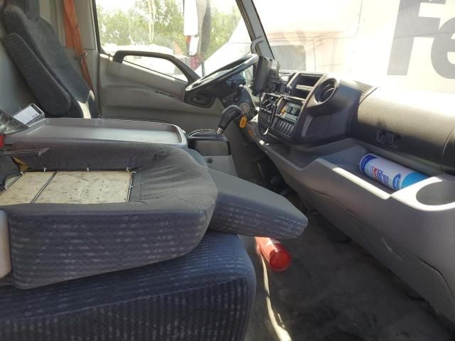 2017 Hino 195