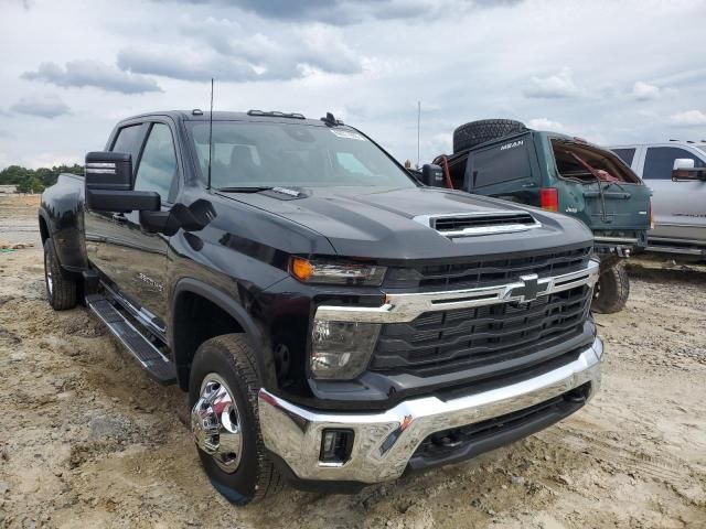 2025 Chevrolet Silverado K3500 LT