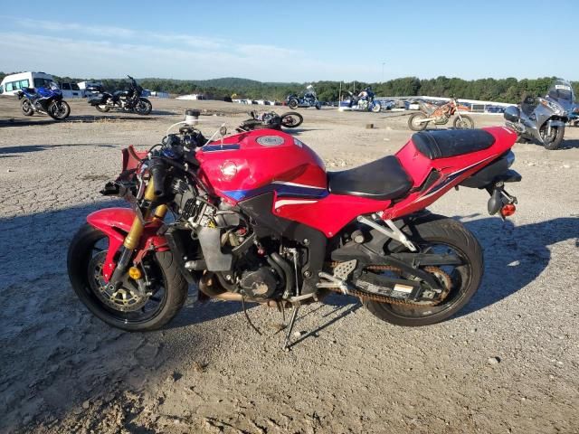 2024 Honda CBR600 RR