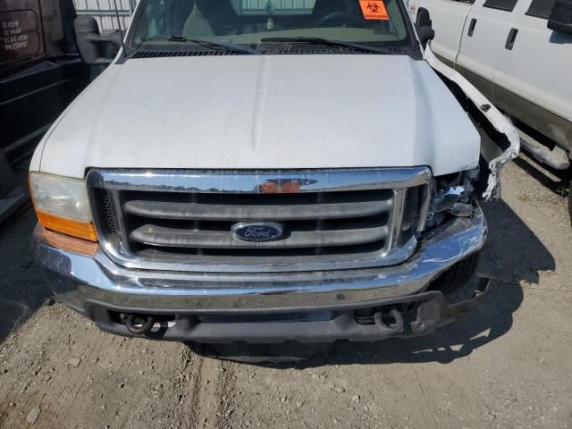 2000 Ford Super Duty F-350 W/D