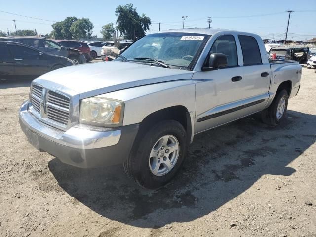 2005 Dodge Dakota Quad SLT