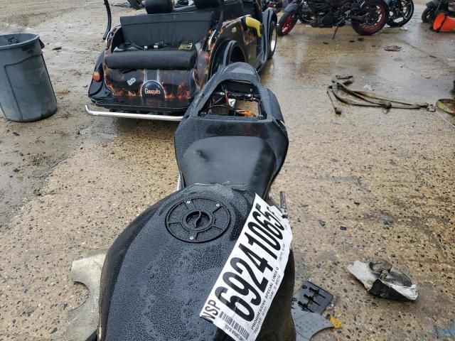 2002 Honda CBR600 F4