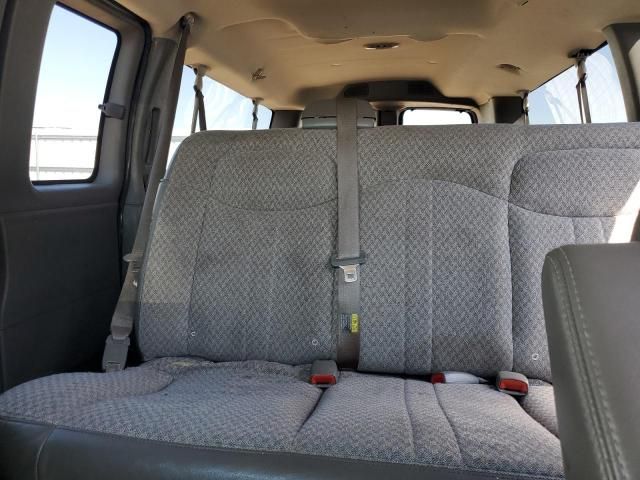 2004 Chevrolet Express G3500