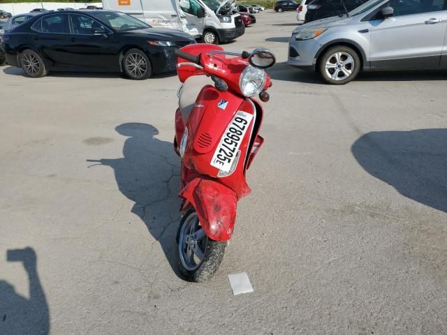 2006 Vespa LX 150