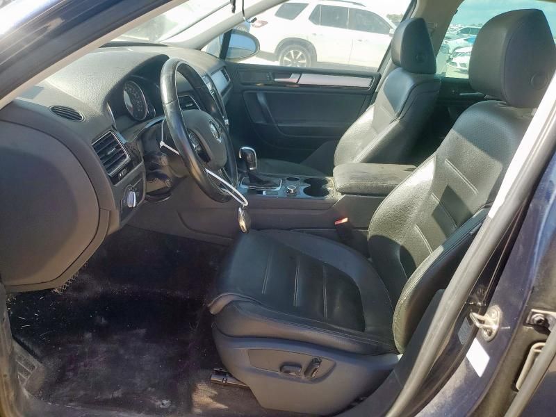 2014 Volkswagen Touareg V6
